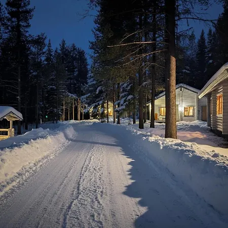 Evermore Yllaes Cozy Log Close To Services, 6 People Hébergement de vacances *
